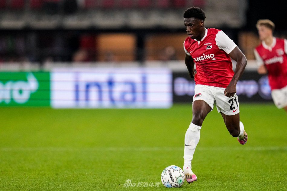 自然融入文 自然融入文